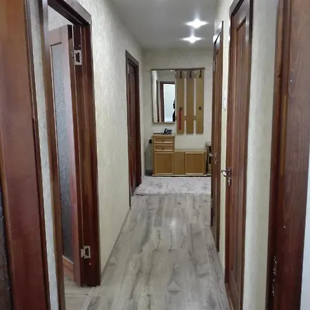 Nemiga Apartment
